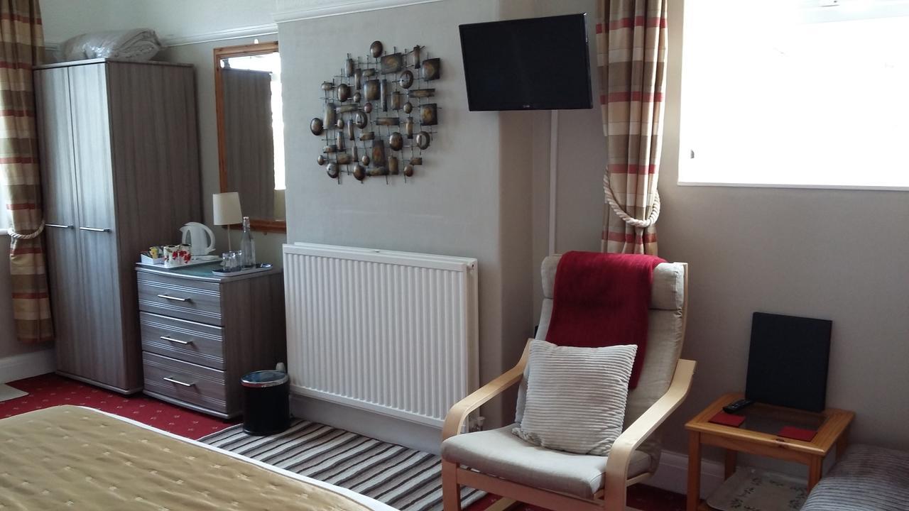 Cleave Court Guest House Llandudno Ngoại thất bức ảnh